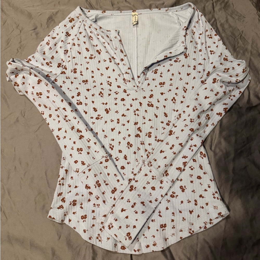 Free people long sleeve top
